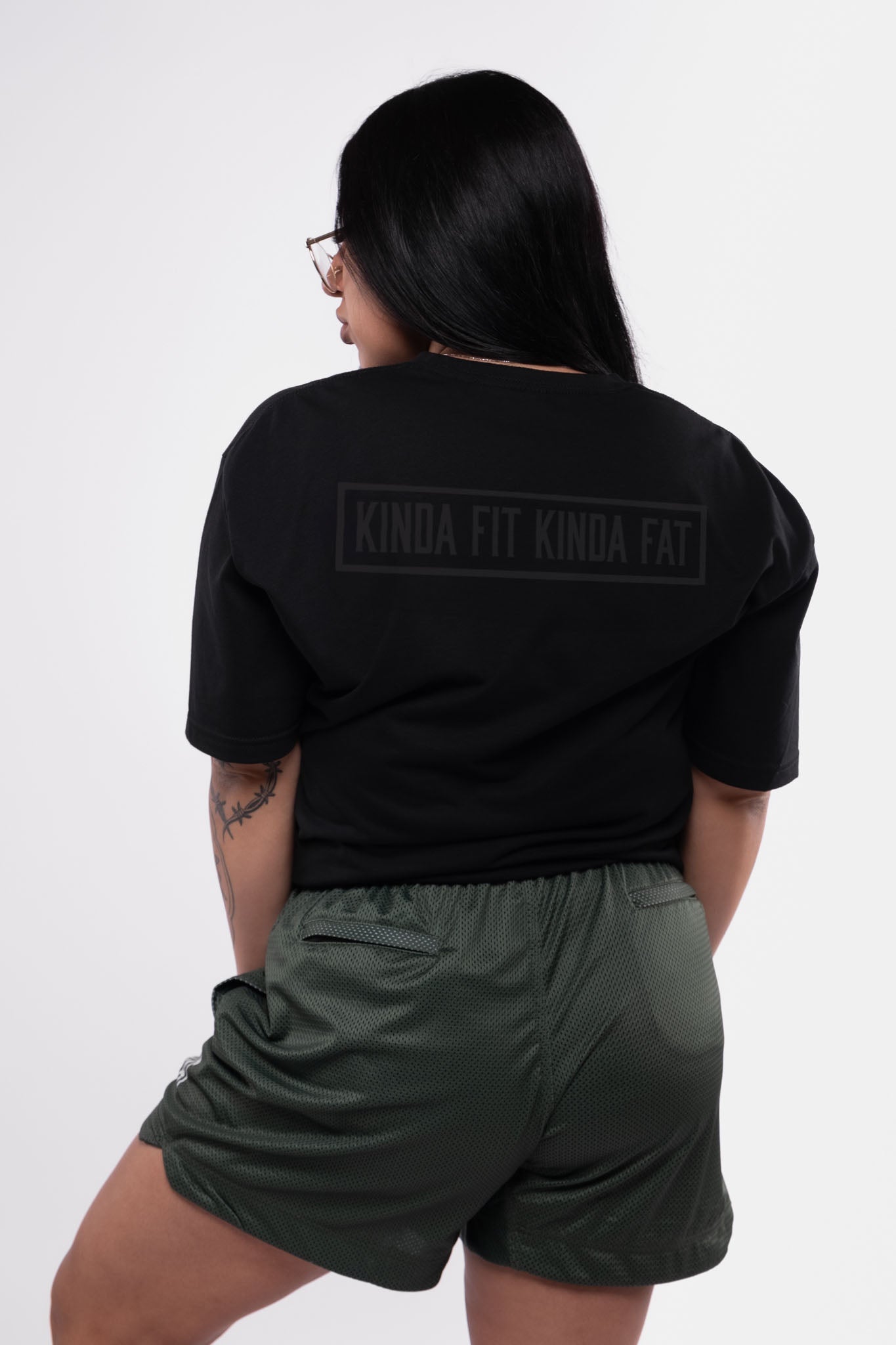 Kinda Fit Kinda Fat Bar Logo Tee (Black / Black)
