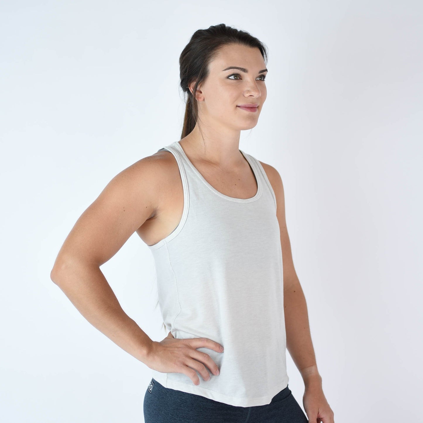 FLEO Elevate Racerback Tank - Glacier Grey