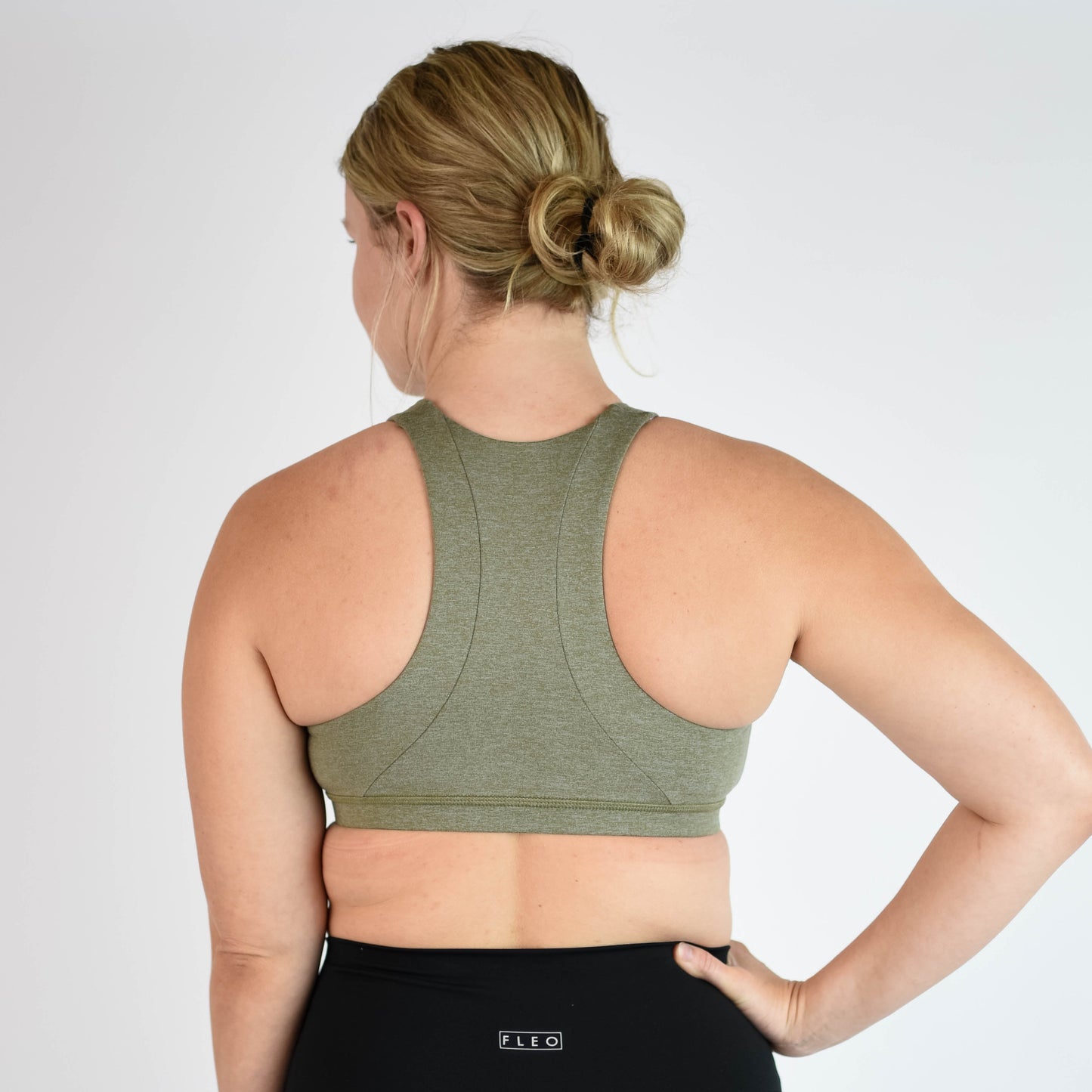 FLEO Jourdaine Sports Bra - Olive Shark