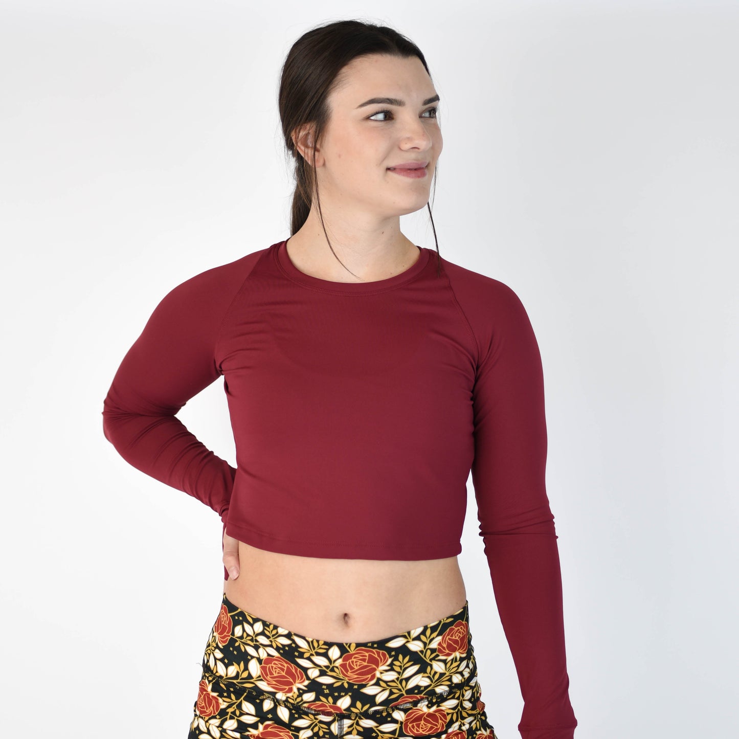 FLEO Foundation Long Sleeve Crop - Cabernet
