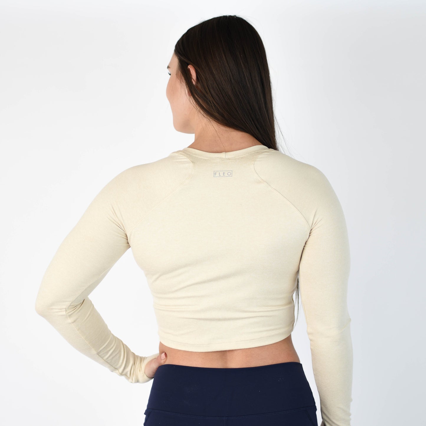 FLEO Foundation Long Sleeve Crop - Sand