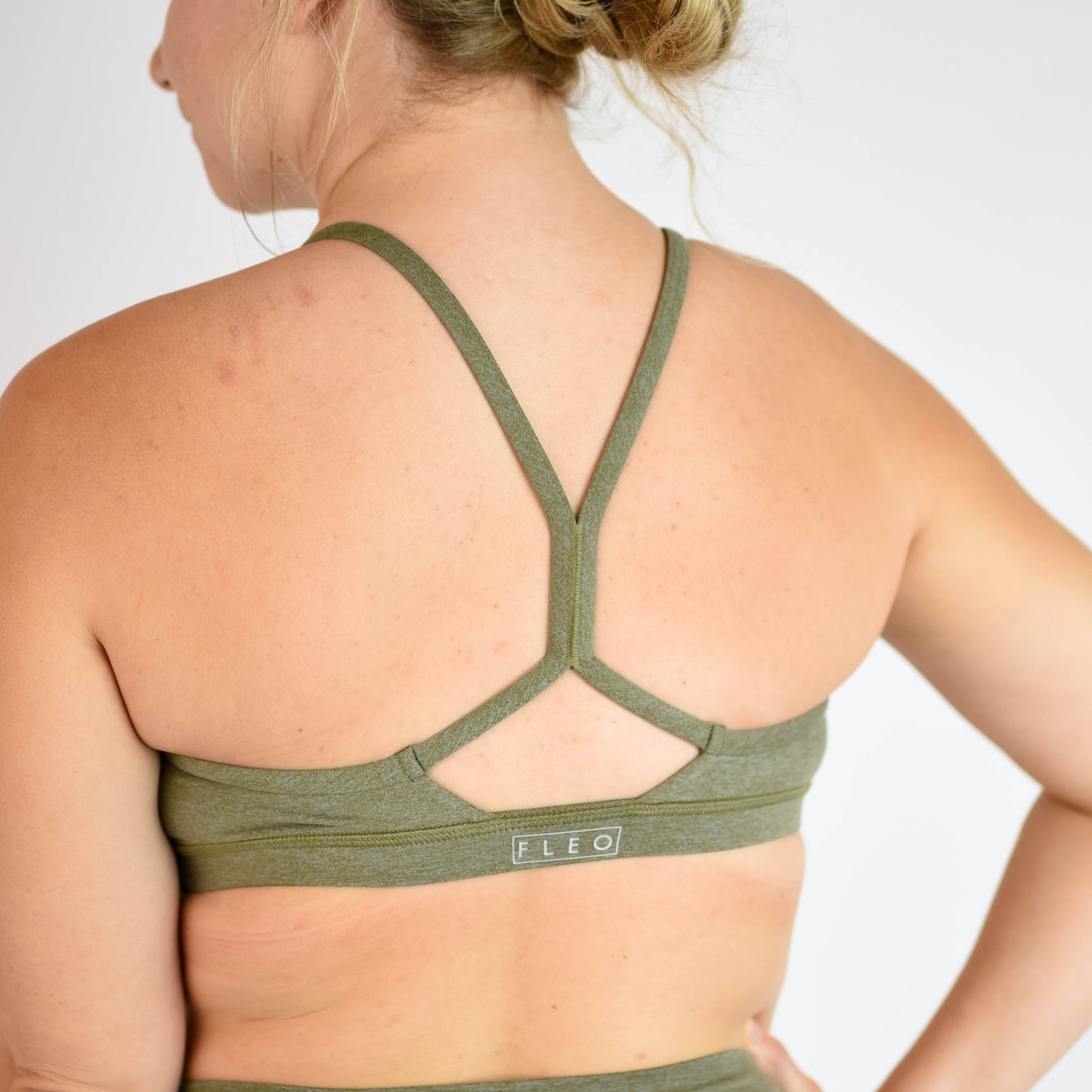FLEO Reinette Sports Bra - Olive Shark
