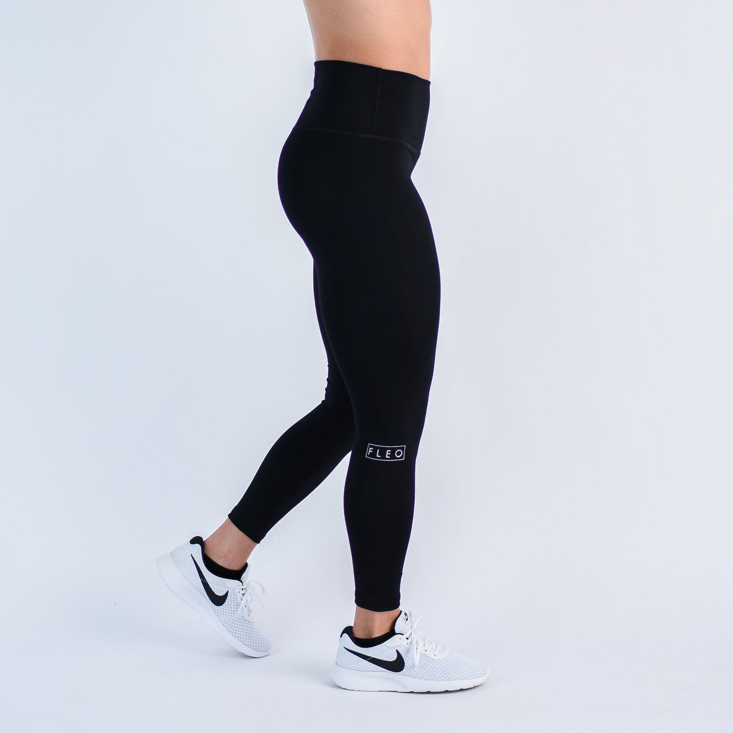 FLEO El Toro 25" Black Leggings (Rib)