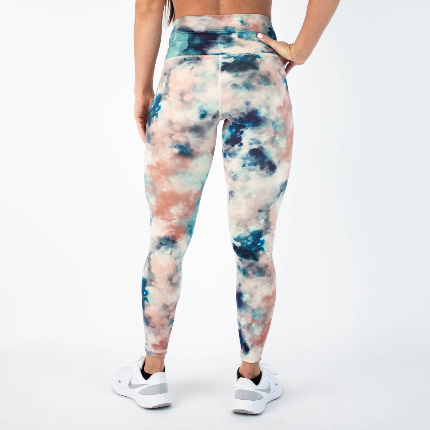 FLEO El Toro 25" Deep Dive Leggings