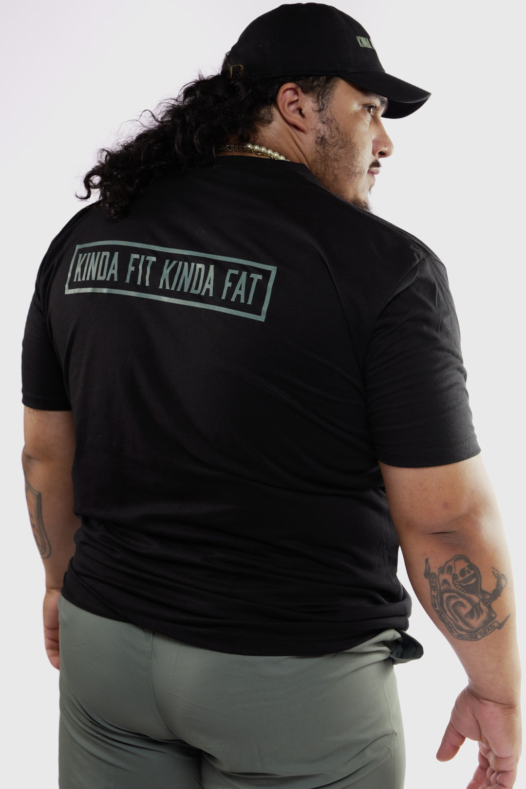Kinda Fit Kinda Fat Bar Logo Tee (Black / Sage)