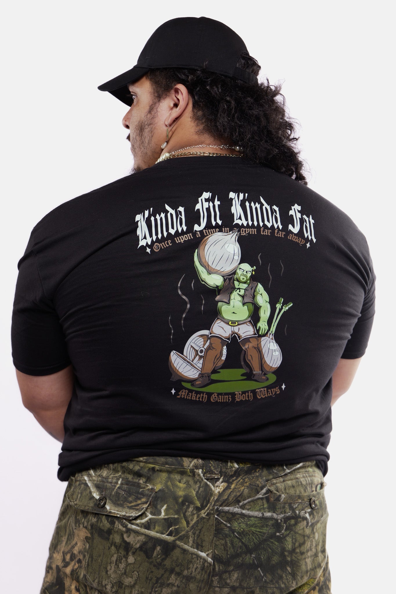 Kinda Fit Kinda Fat Maketh Gainz Tee