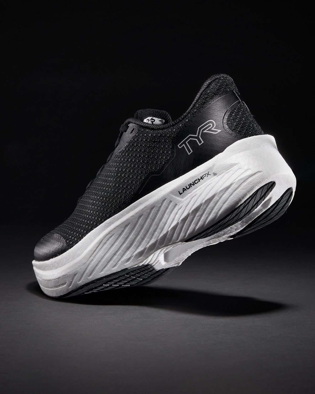TYR Valkyrie Speedworks Runner Shoes (001 Black)
