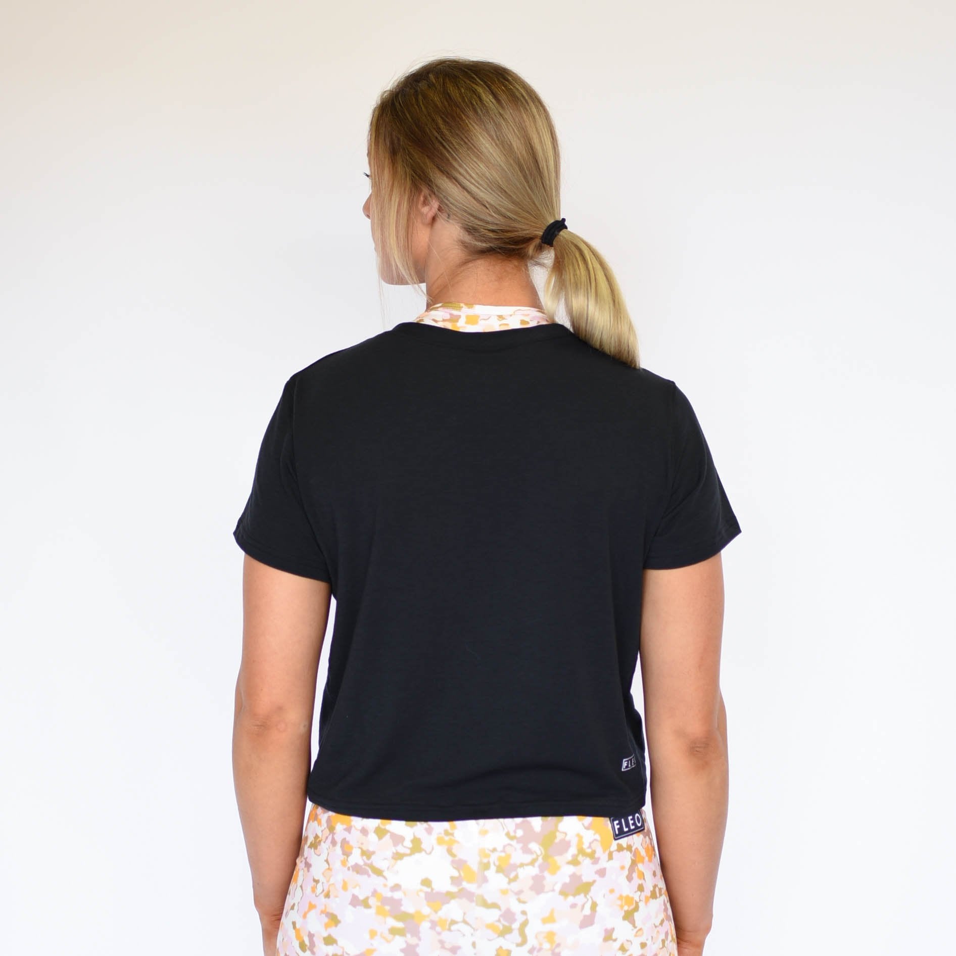 FLEO Skimmer Tee - Black - 9 for 9