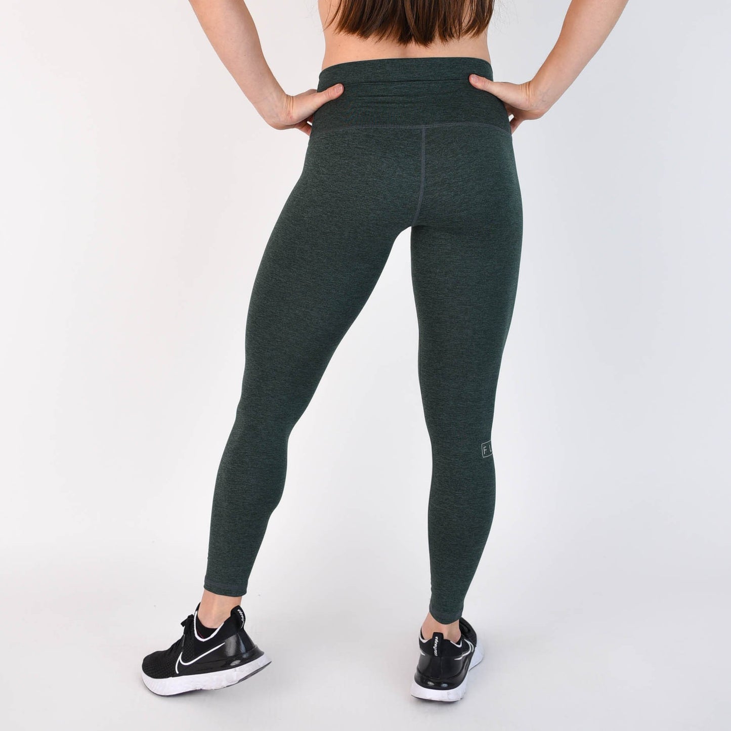 FLEO El Toro 25 Silver Spruce Leggings (Bounce)