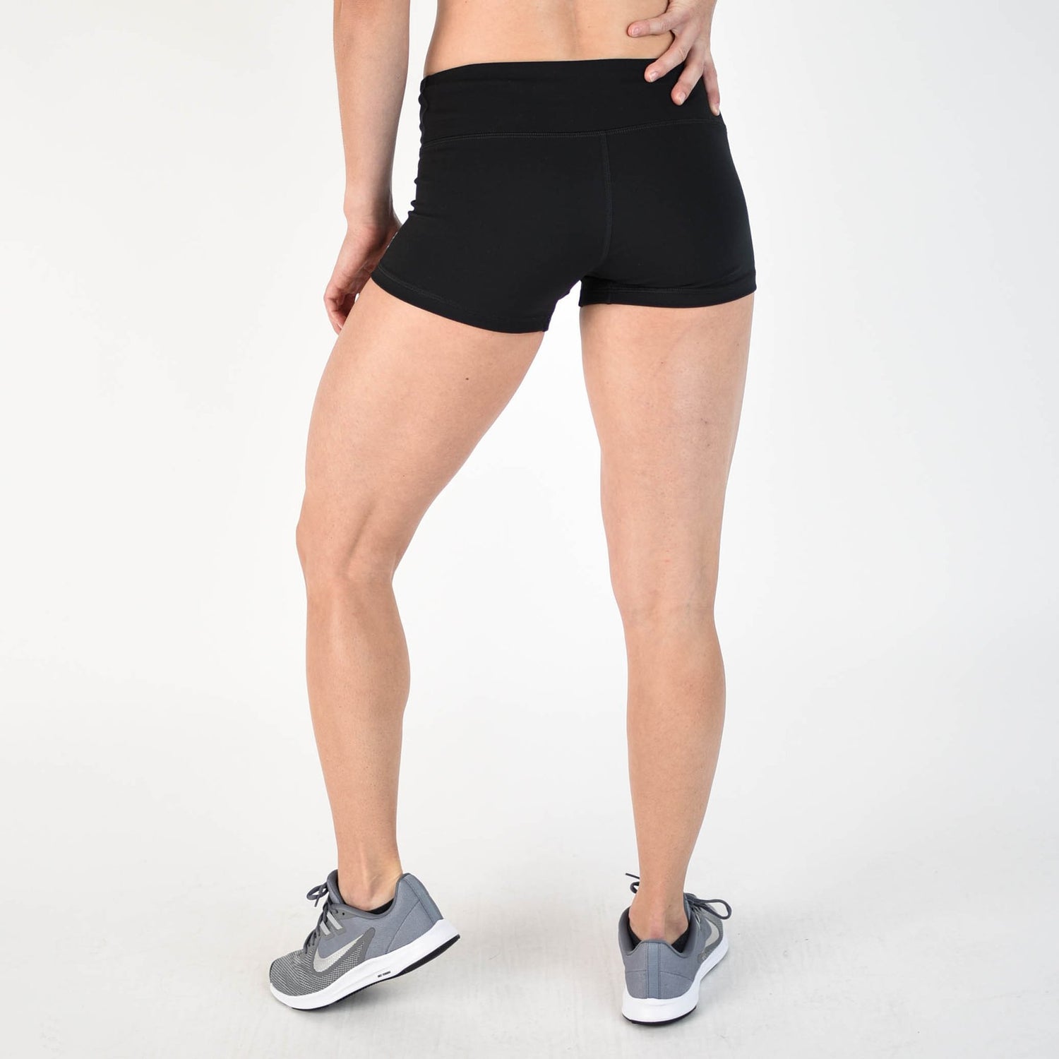 Fleo booty shorts 2025