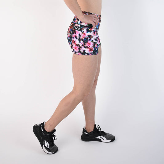 FLEO Dark Floral Shorts (Power High-rise) - 9 for 9